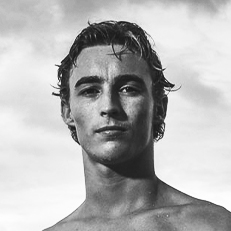 WQS PRO SURFER