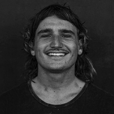 WQS PRO SURFER